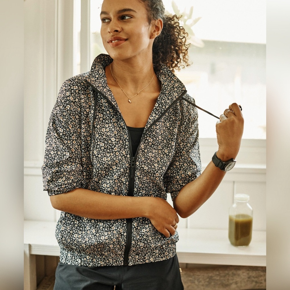 Summersalt Women’s On The Go Zip Up Floral Jacket - XS